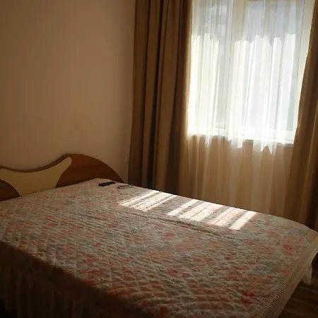 아파트 Elenite Beach At Privilige Fortnoks Private Apartment *